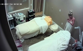 Amateur Blonde Milf Getting Ready For A Sensual Massage