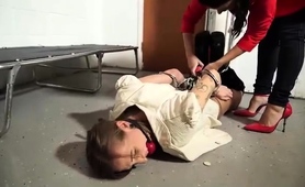Slender Amateur Babe Introduced To Hardcore Lesbian Bondage