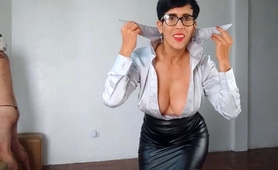 Big breasted mature femdom vixen teasing with her whip